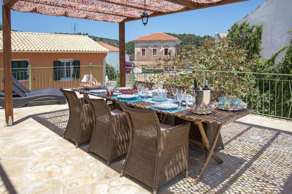 Avra Villa Gaios Phòng bức ảnh