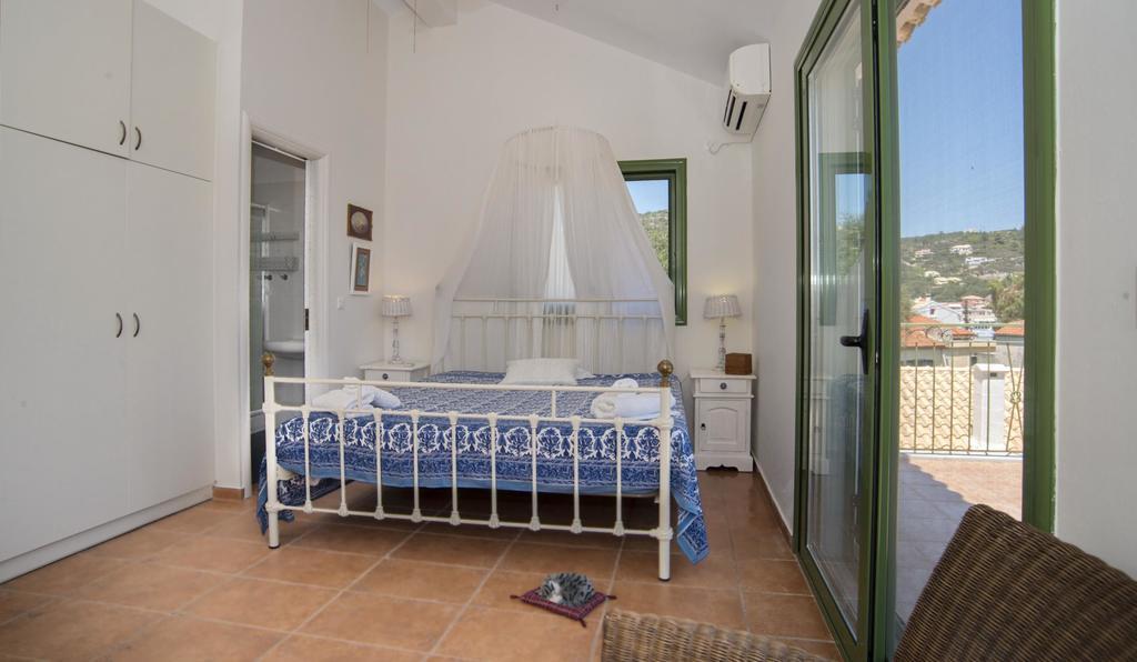 Avra Villa Gaios Phòng bức ảnh