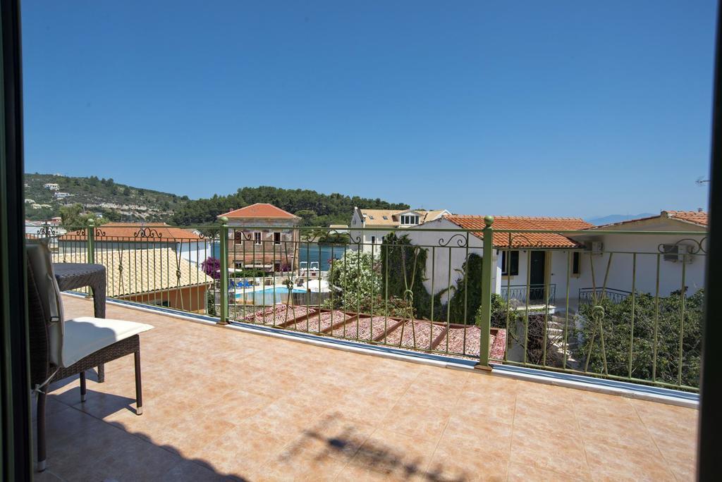 Avra Villa Gaios Phòng bức ảnh
